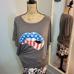 3XL Gray w America lips tee